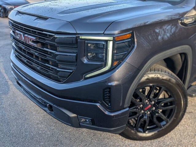 2024 GMC Sierra 1500 Elevation