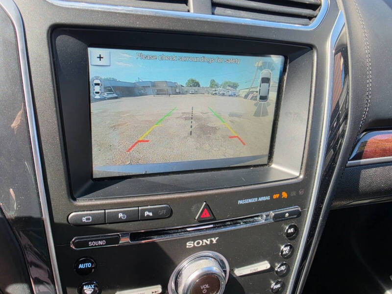 2017 Ford Explorer Platinum