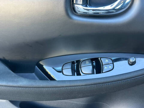 2024 Nissan LEAF SV PLUS