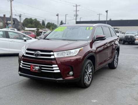 2017 Toyota Highlander SE