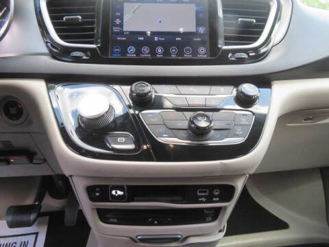 2020 Chrysler Pacifica Touring L Plus