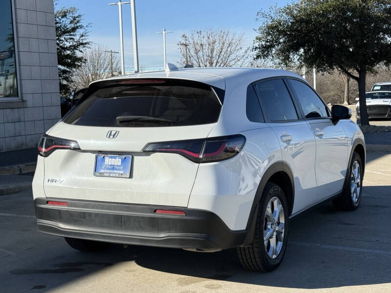 2024 Honda HR-V LX