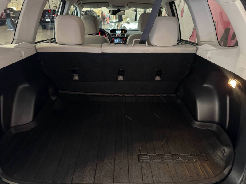 2017 Subaru Forester 2.5i