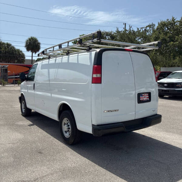 2020 Chevrolet Express 2500