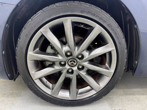 2018 Mazda MAZDA3 Touring