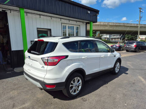 2018 Ford Escape SE