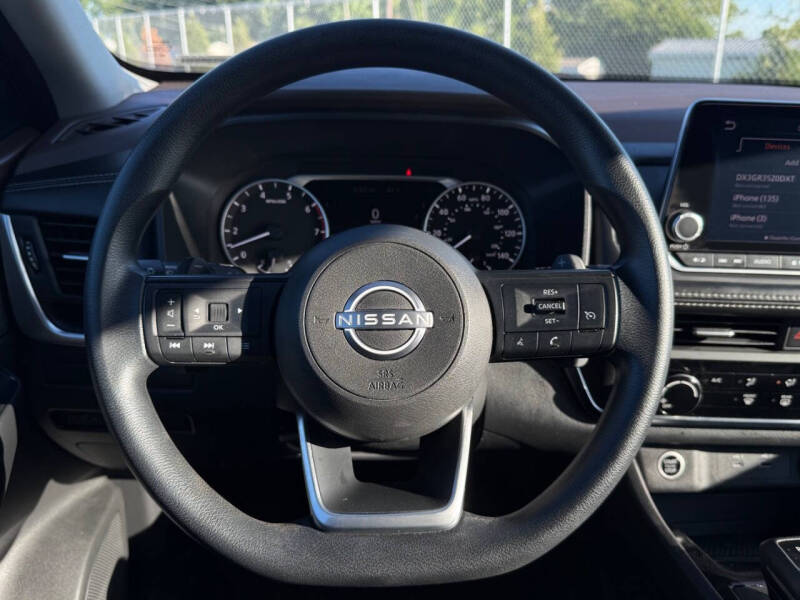 2023 Nissan Rogue S