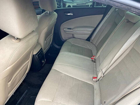 2014 Dodge Charger SE