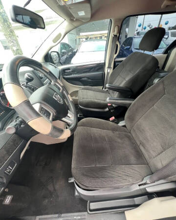 2013 Dodge Grand Caravan SE