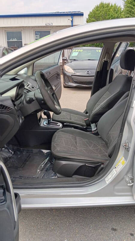 2013 Ford Fiesta SE