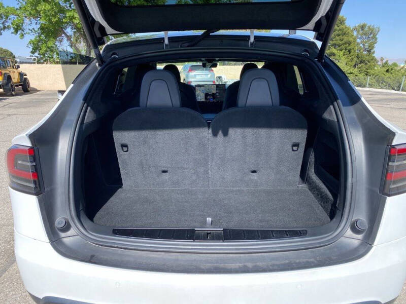 2022 Tesla Model X