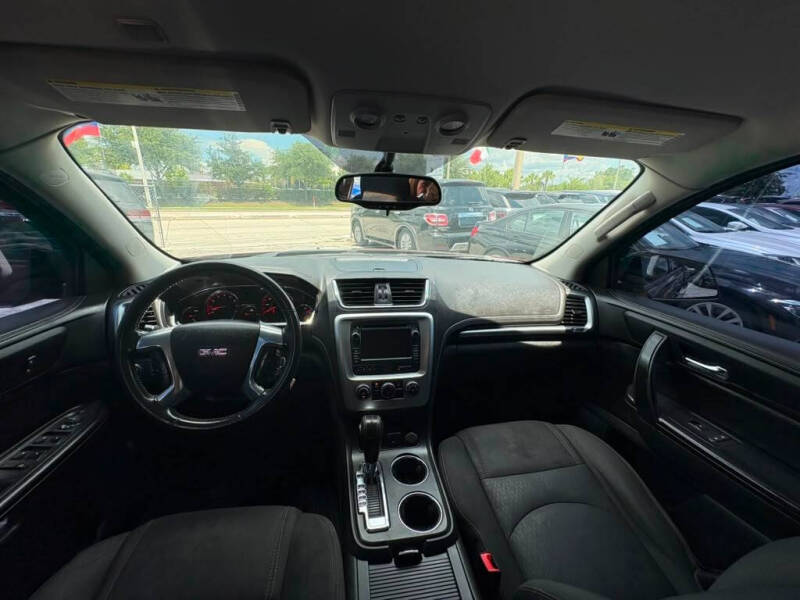 2015 GMC Acadia SLE-1