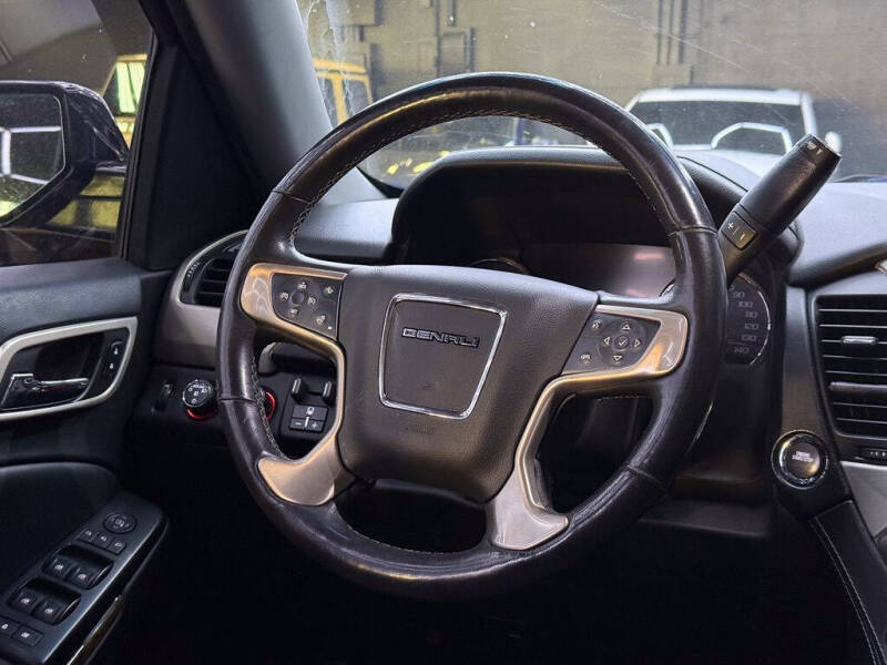 2016 GMC Yukon Denali