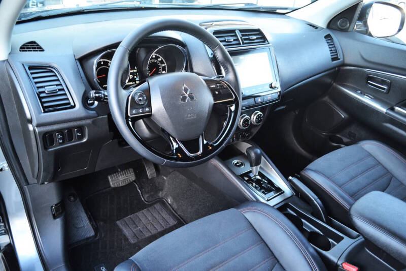 2022 Mitsubishi Outlander Sport SE