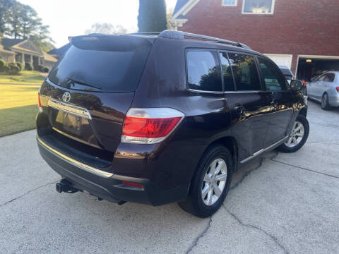 2013 Toyota Highlander SE
