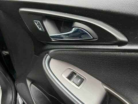 2017 Chevrolet Malibu LT