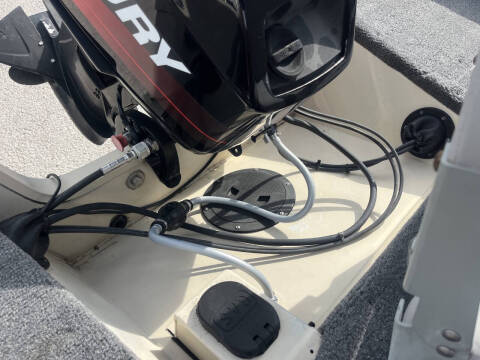 2002 Tracker PRO AVENGER 16