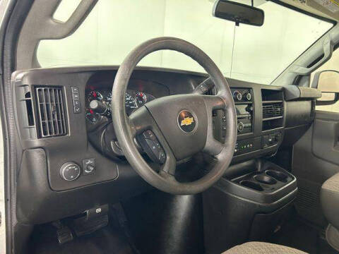 2019 Chevrolet Express 2500