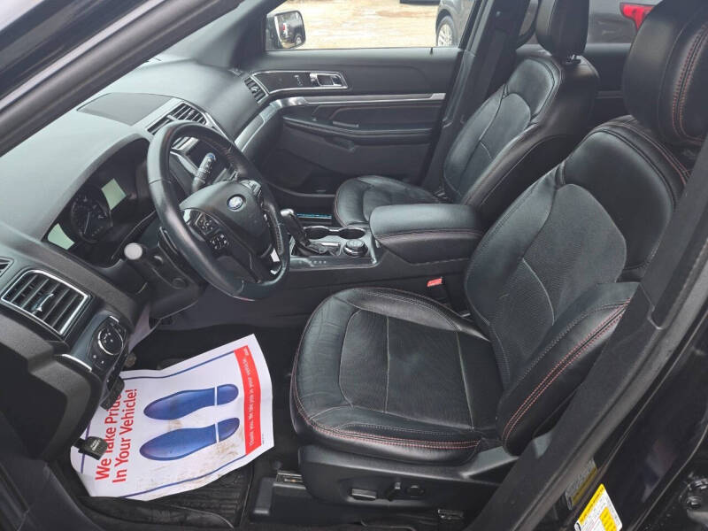 2019 Ford Explorer Sport