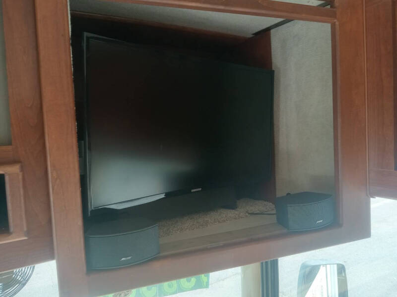 2002 Freightliner XC Chassis