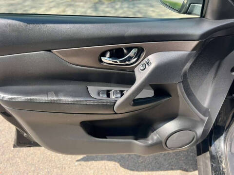 2014 Nissan Rogue SV