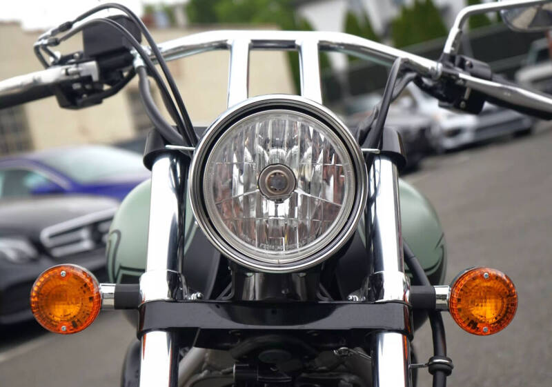 2023 Kawasaki Vulcan 900 Custom