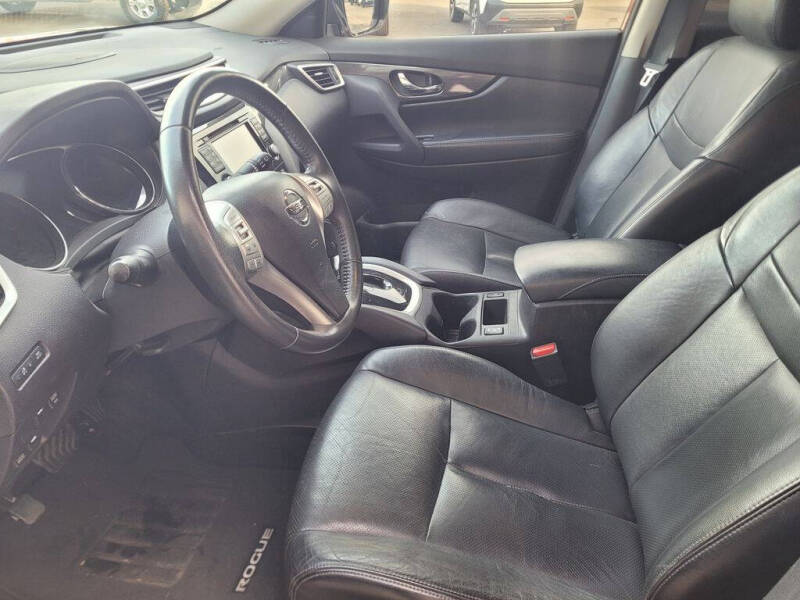 2015 Nissan Rogue SL