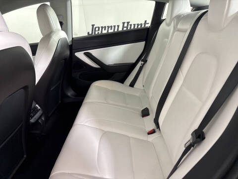 2020 Tesla Model 3 Performance