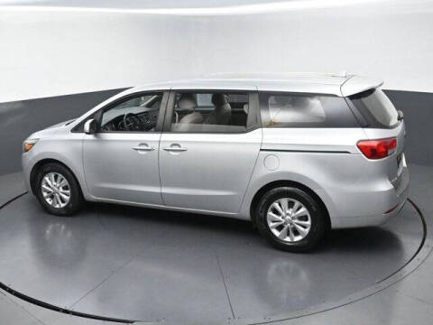 2018 Kia Sedona L