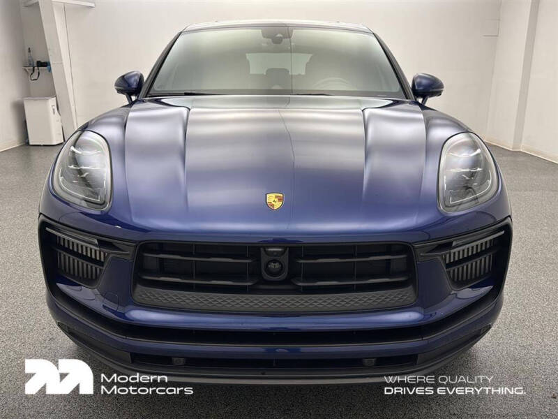 2025 Porsche Macan S