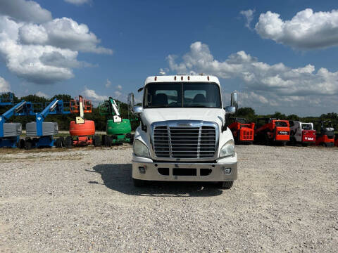 2012 Freightliner Cascadia 113 Semi Truck