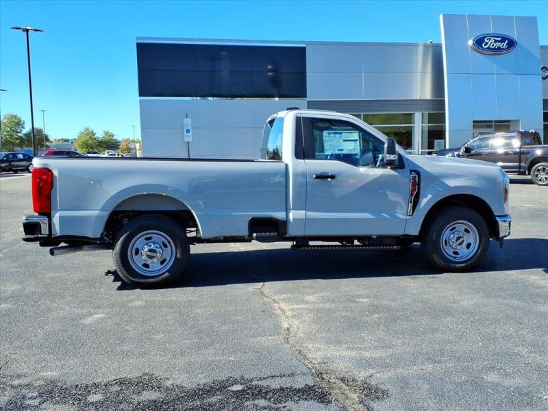 2026 Ford F-350 Super Duty XL