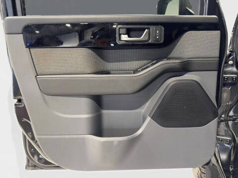 2024 Ineos Grenadier Fieldmaster