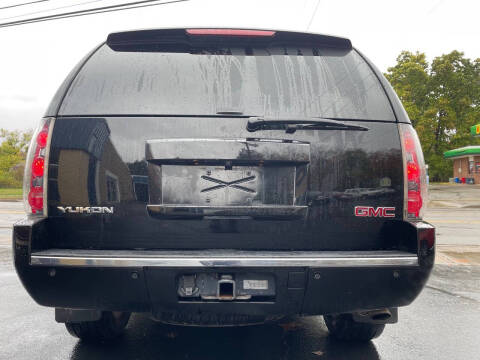 2007 GMC Yukon Denali