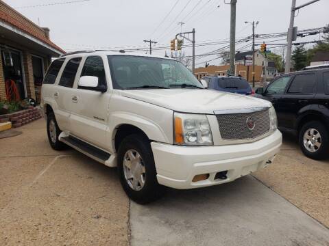 2004 Cadillac Escalade for sale at A.C. Greenwich Auto Brokers LLC. in Gibbstown NJ