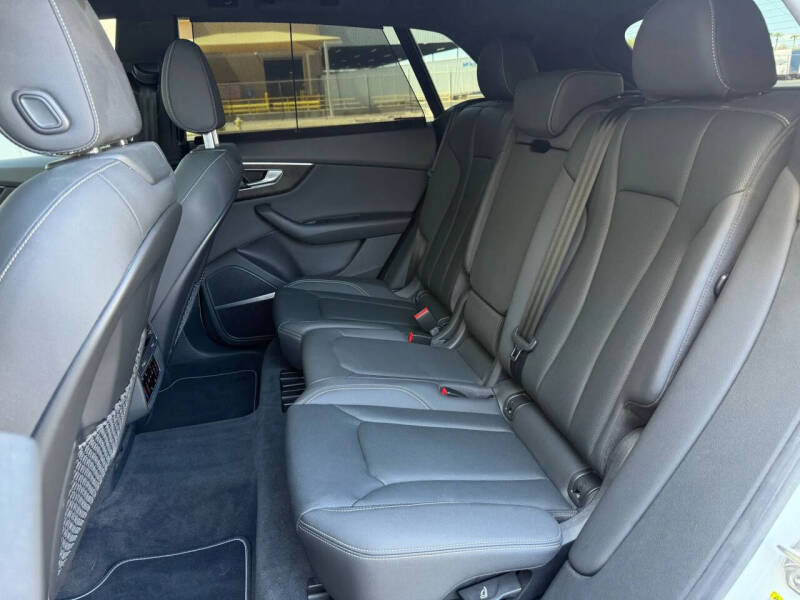 2019 Audi Q8 quattro Prestige 55 TFSI