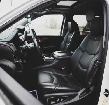 2016 Cadillac Escalade ESV Luxury Collection