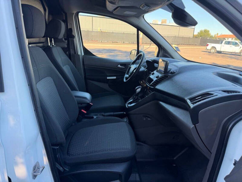 2023 Ford Transit Connect XLT