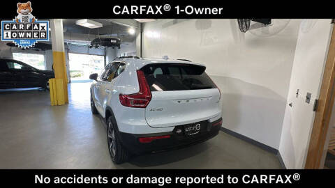 2026 Volvo XC40 B5 Plus