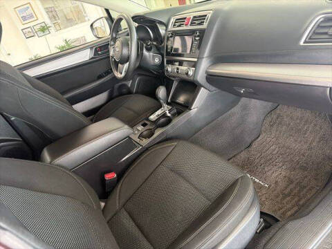 2019 Subaru Outback 2.5i
