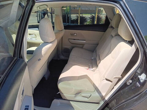 2012 Toyota Prius v Two