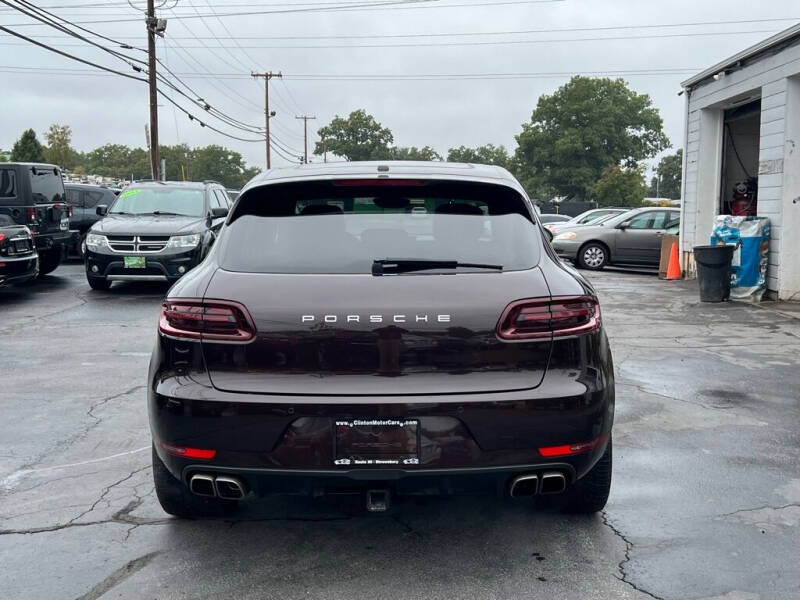2017 Porsche Macan