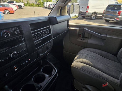 2018 Chevrolet Express 3500