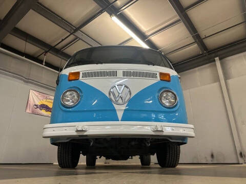 1977 Volkswagen Bus