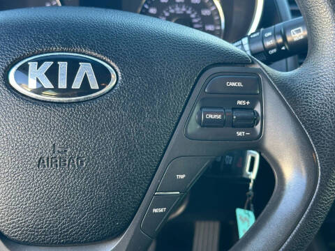 2016 Kia Forte5 LX