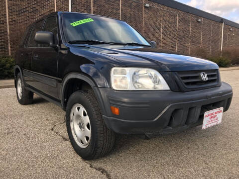2001 Honda CR-V for sale at Classic Motor Group in Cleveland OH