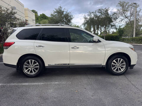 2015 Nissan Pathfinder SL