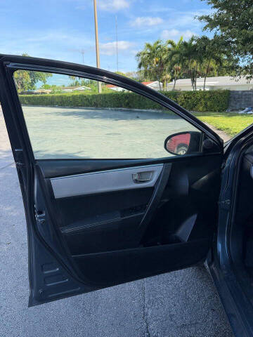 2015 Toyota Corolla LE