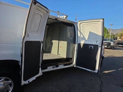 2011 Ford E-Series E-350 SD