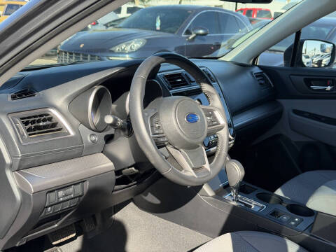 2018 Subaru Outback 2.5i Premium